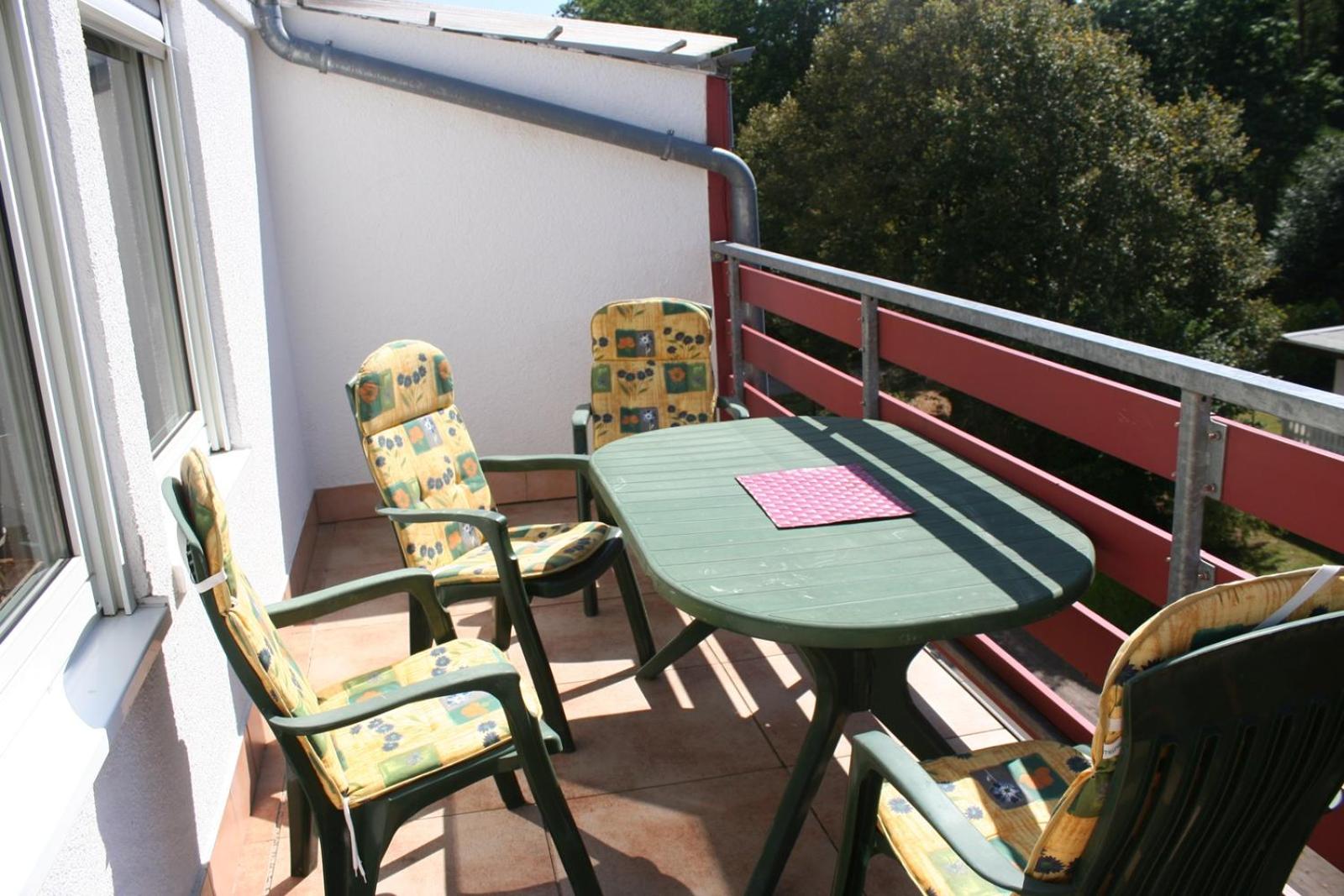 Schöntal- Seen- und Felsen