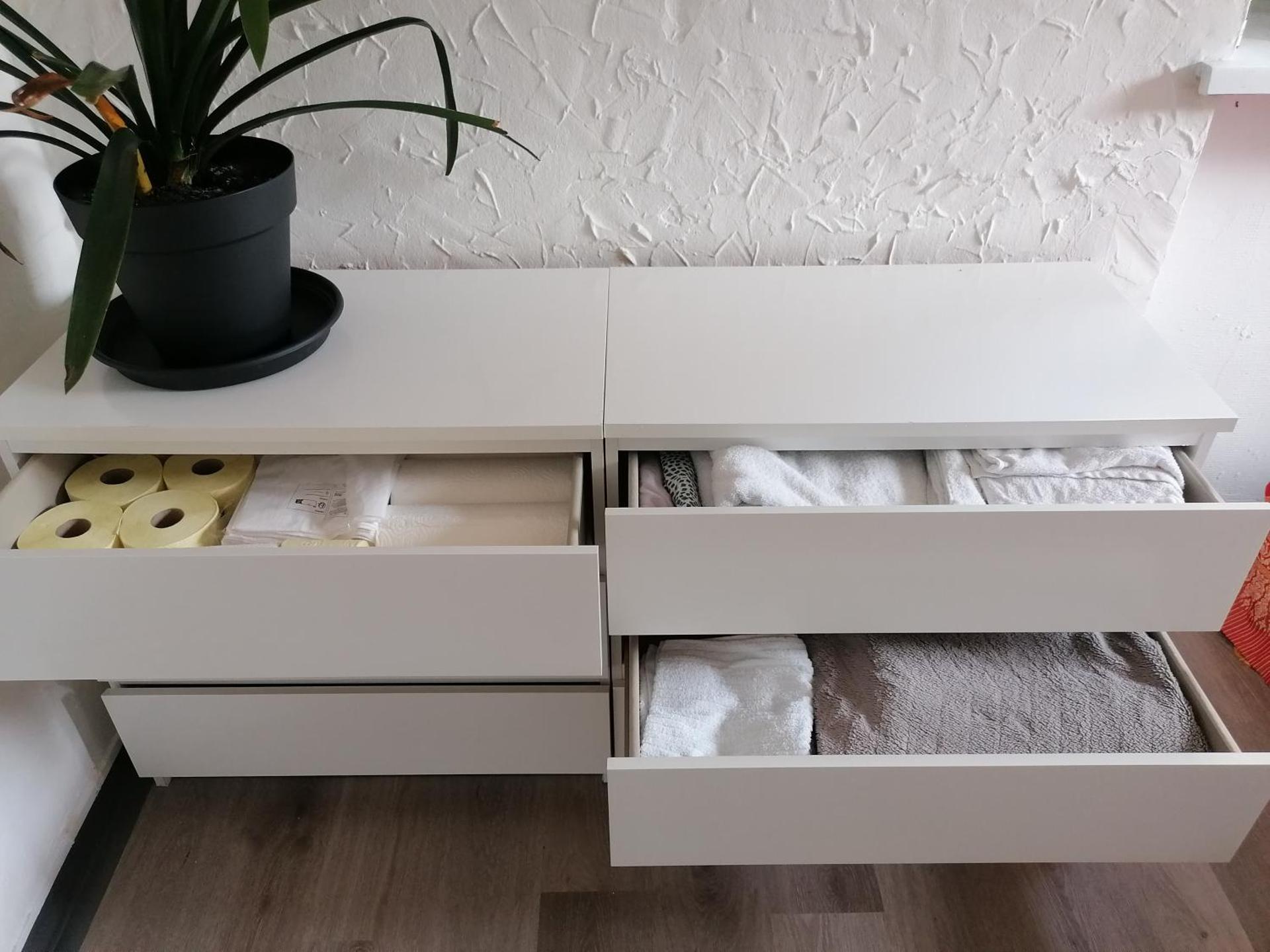 Private Living Central, Dampfdusche