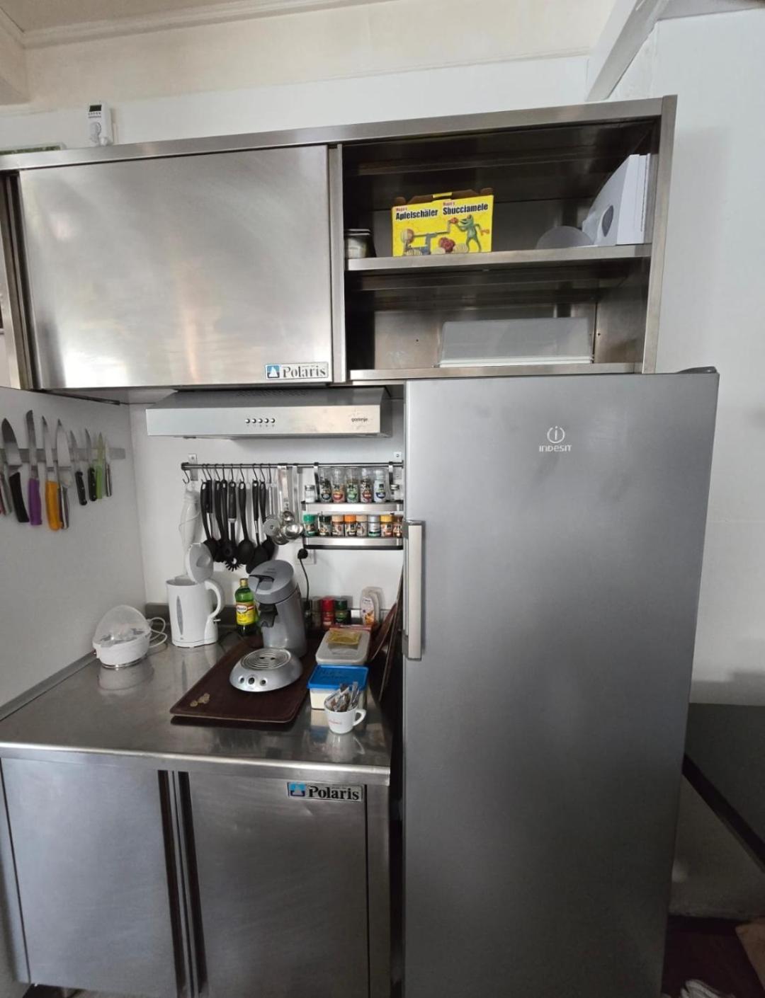 Private Living Central, Dampfdusche