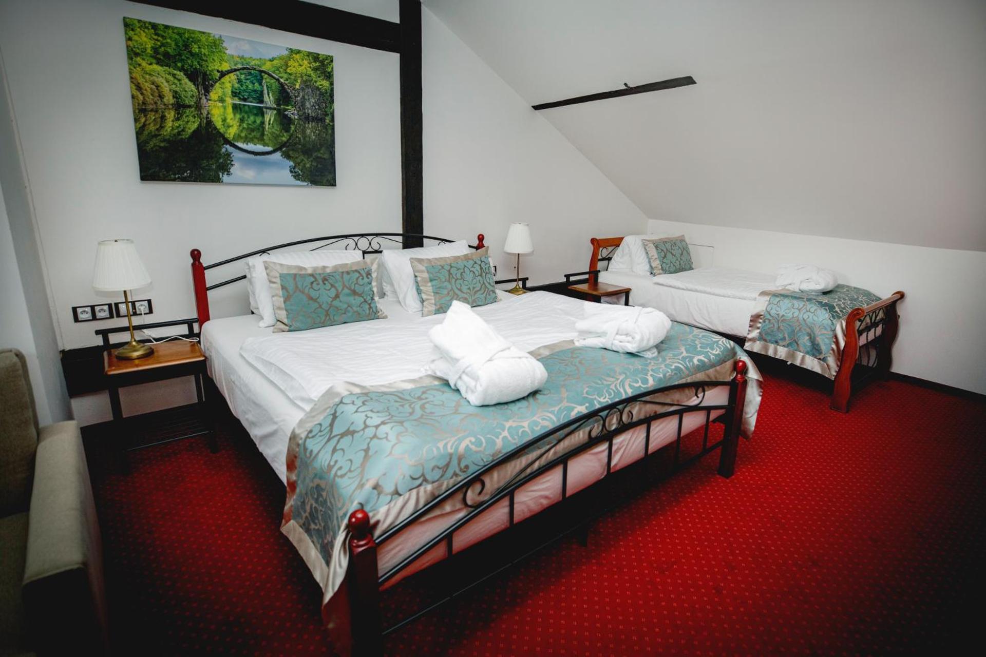 Zámek Wichterle - Hotel a pivní lázně