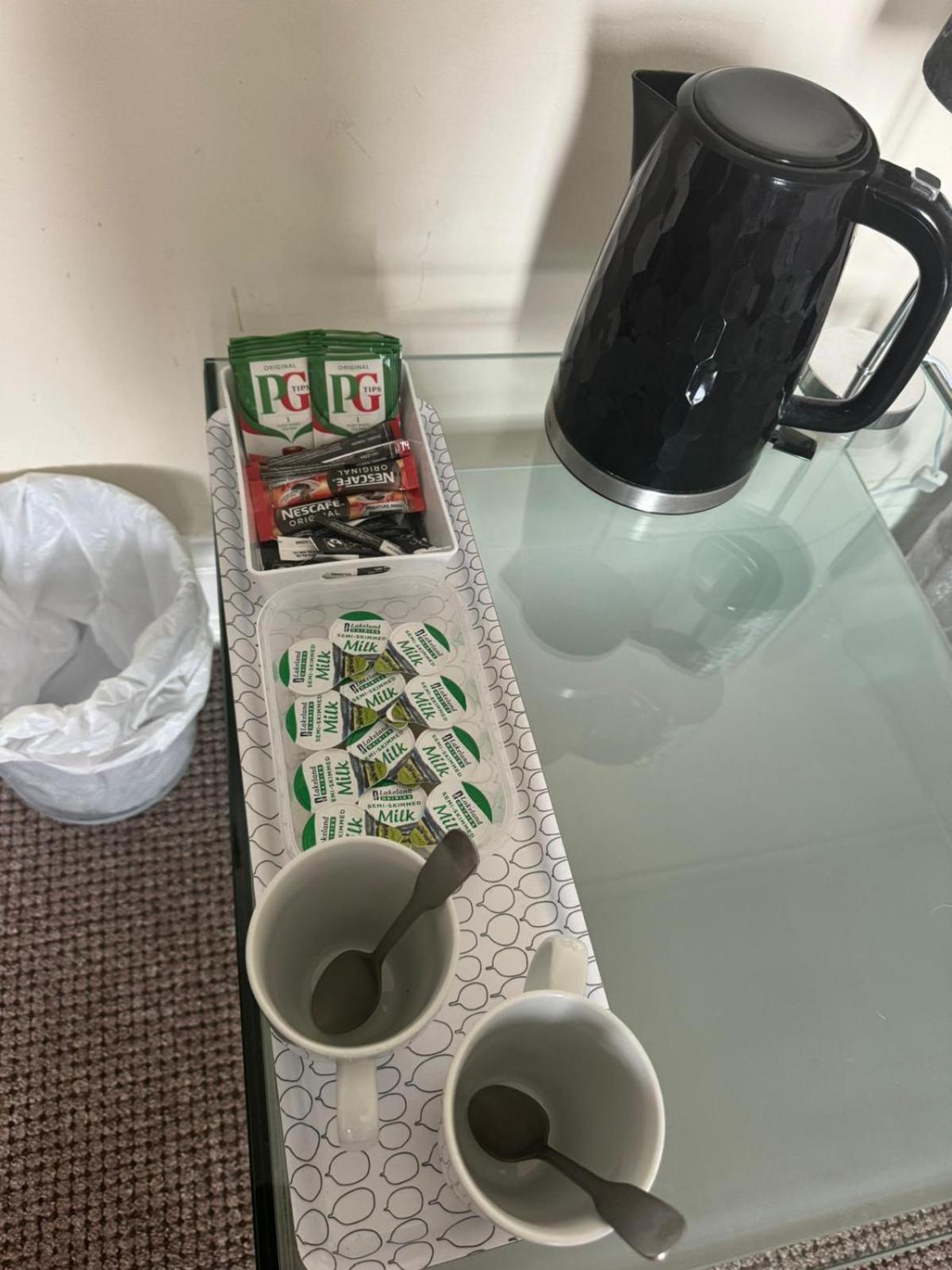 Coffee/tea facilities