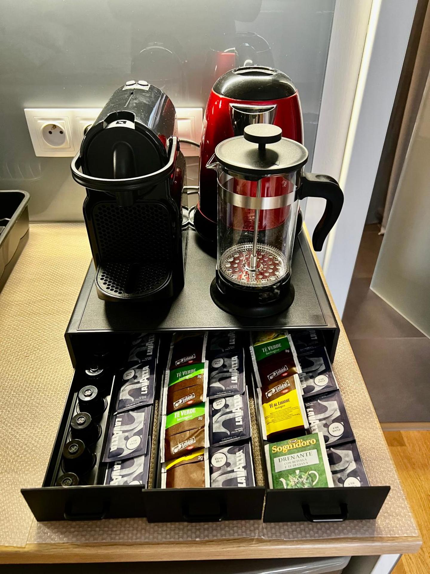 Coffee/tea facilities