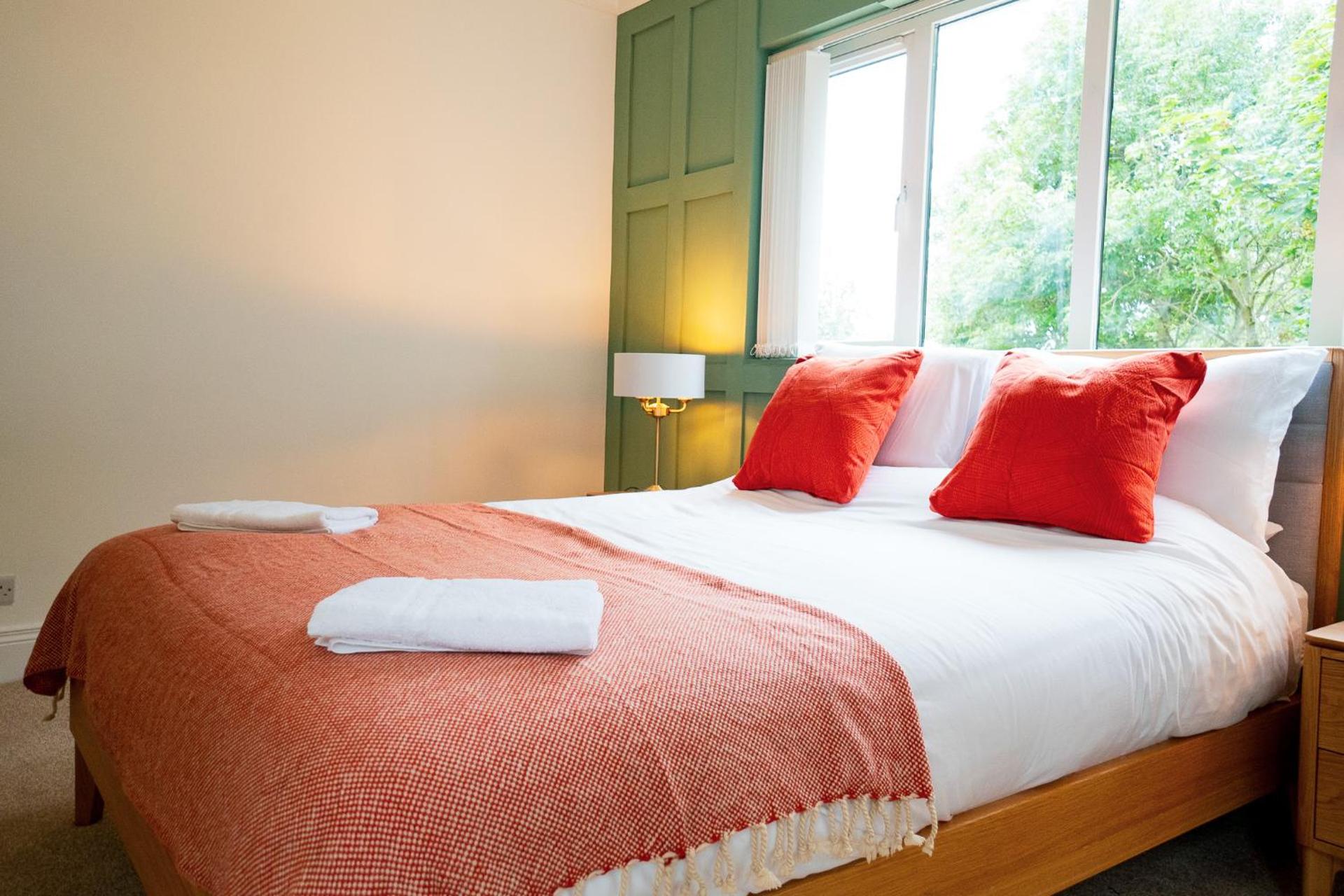 King Room with Mountain View