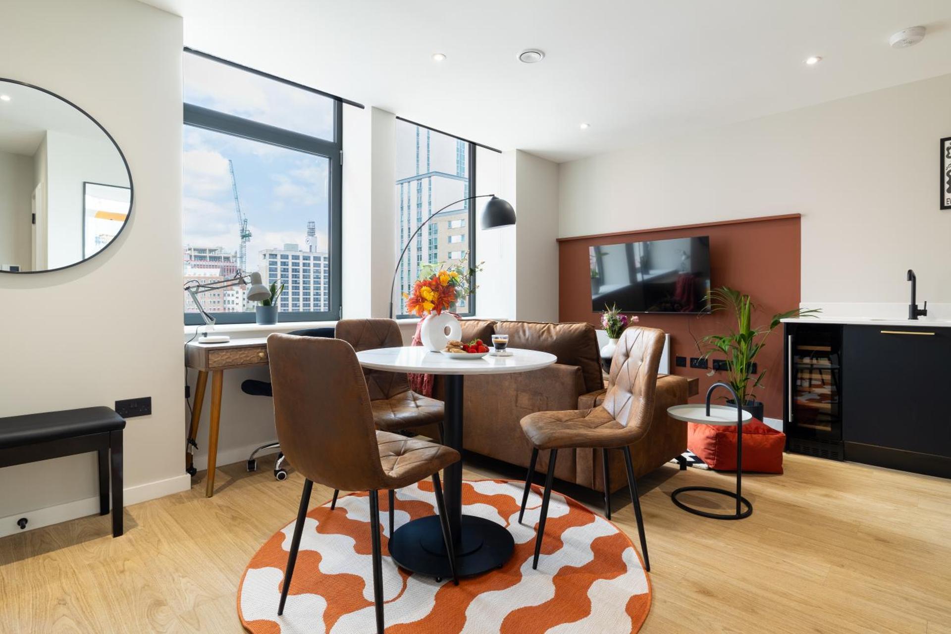 Communal lounge/ TV room