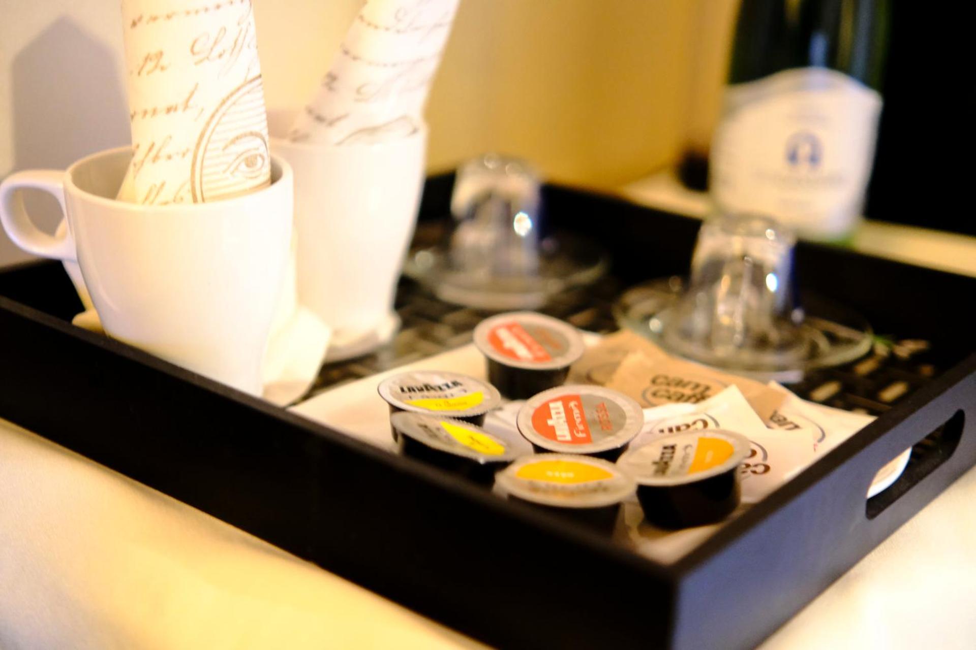 Coffee/tea facilities