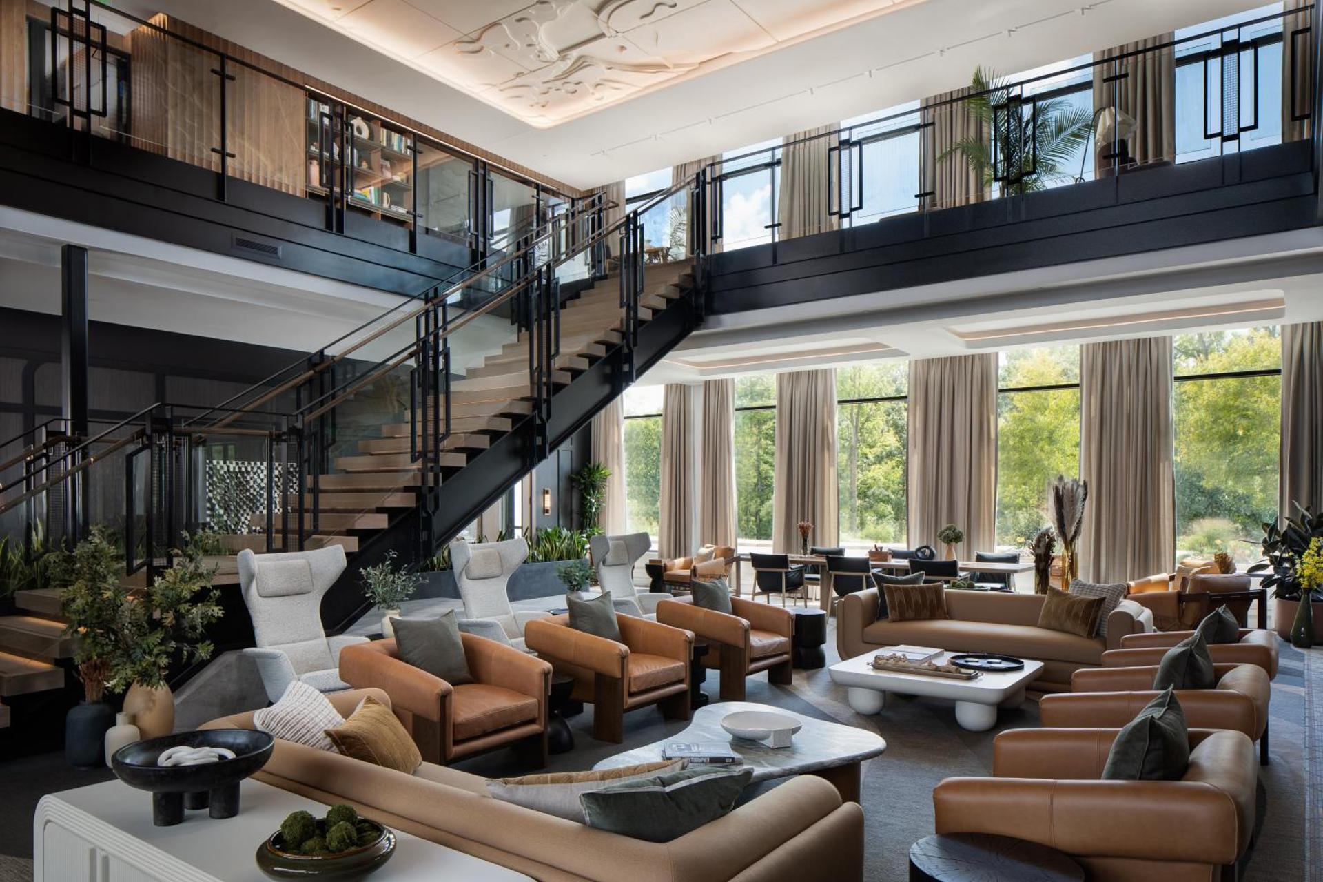 Communal lounge/ TV room