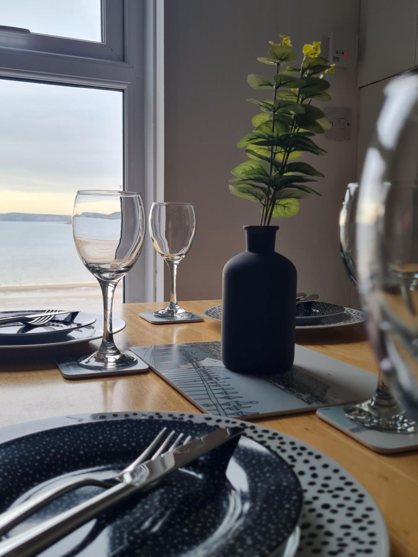Yorkshire Rose - 2 bed apartment sleeps 5