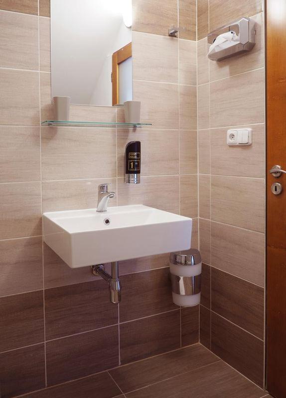 Pension Harmonie -self check-in