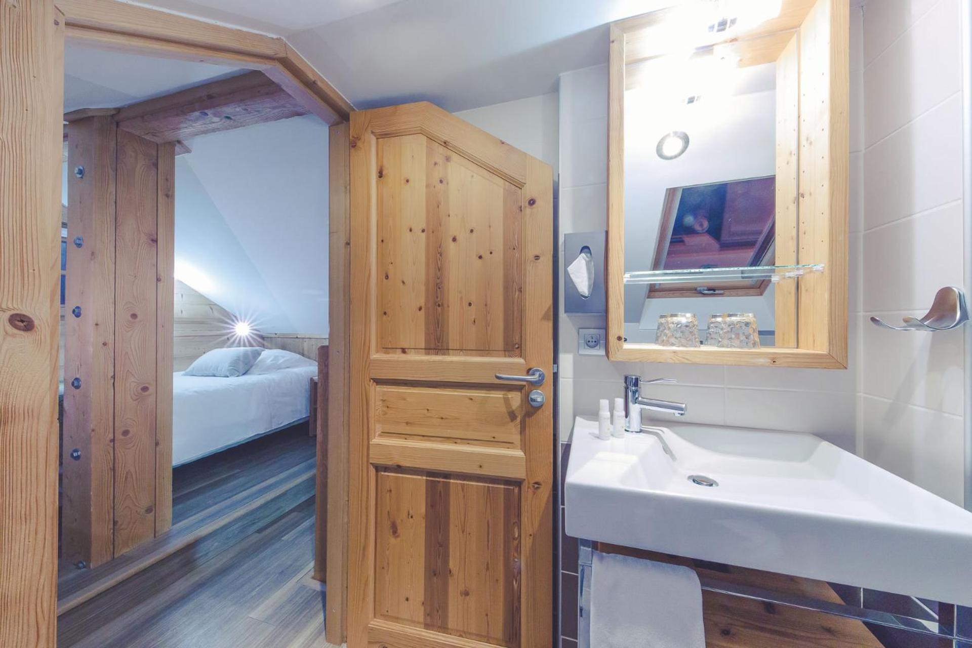 Fleur De Neige Châtel