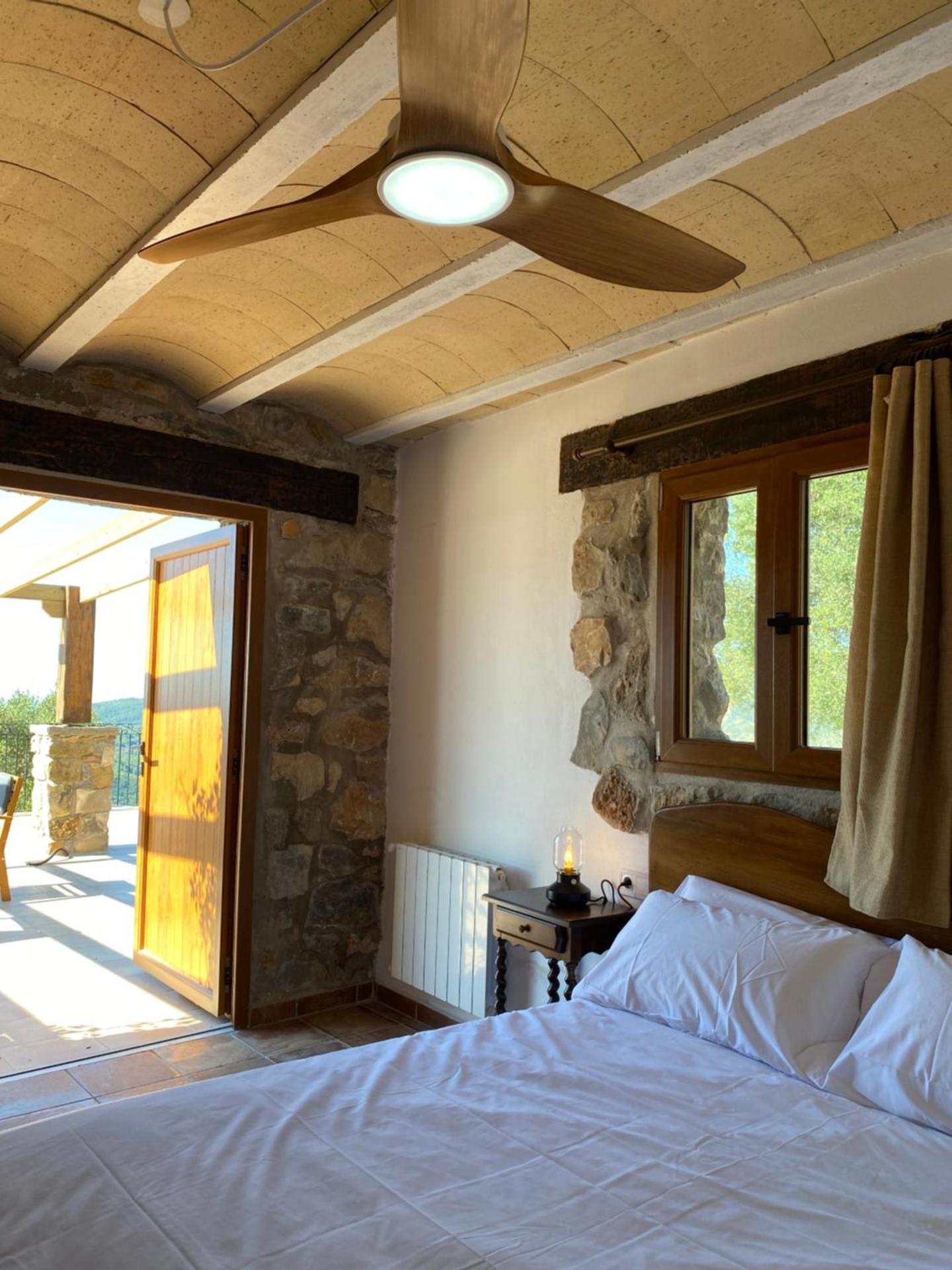 La Cueva de Miravet - villa de lujo en la cima de la montaña con vistas al mar