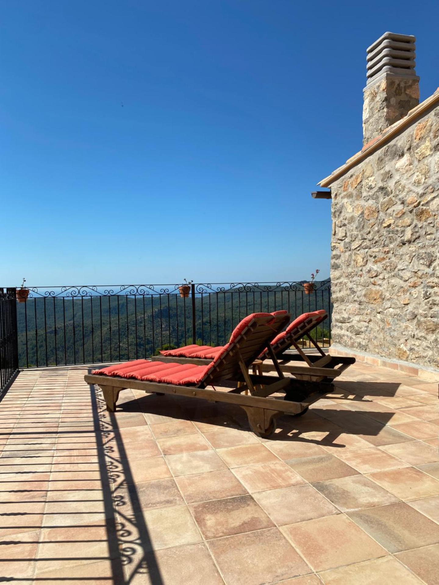 La Cueva de Miravet - villa de lujo en la cima de la montaña con vistas al mar