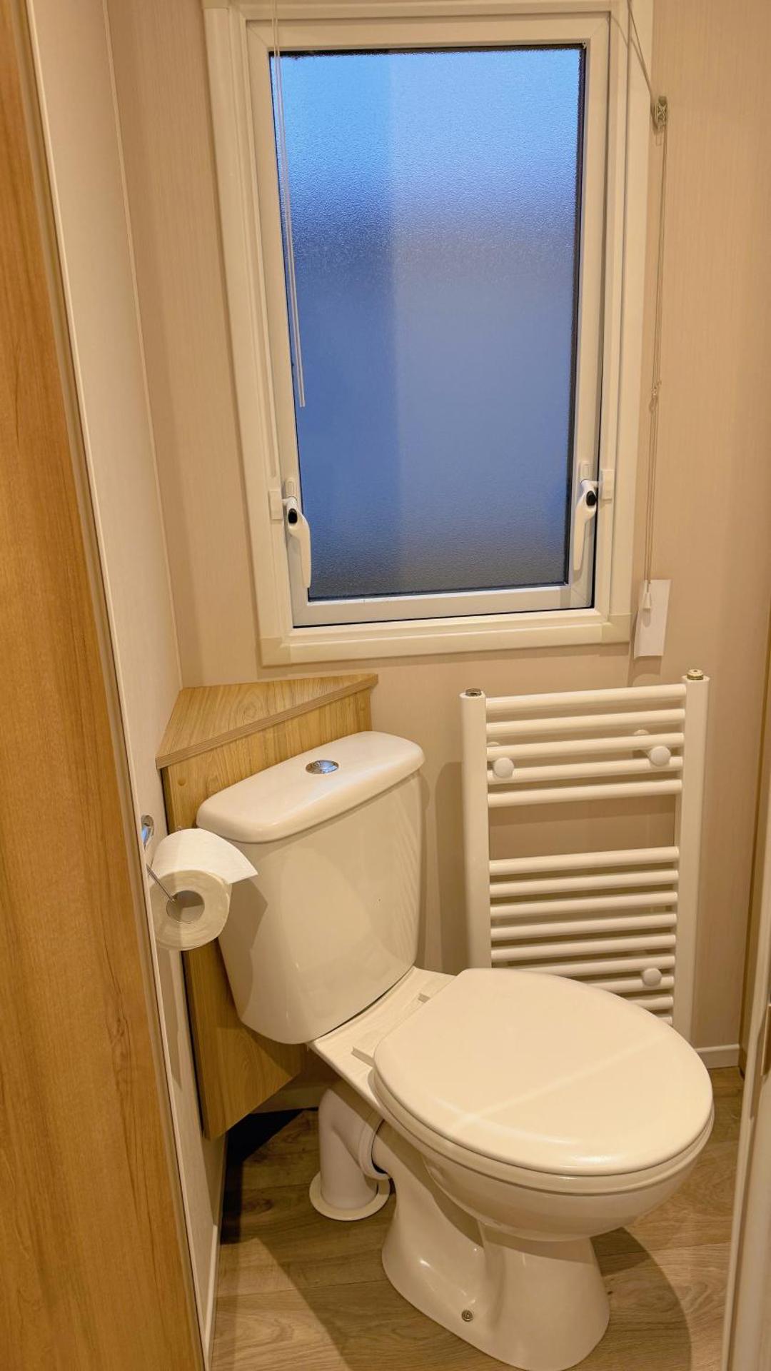 Carlisle CAMELOT HOLIDAY PARK CA65SZ MANOR