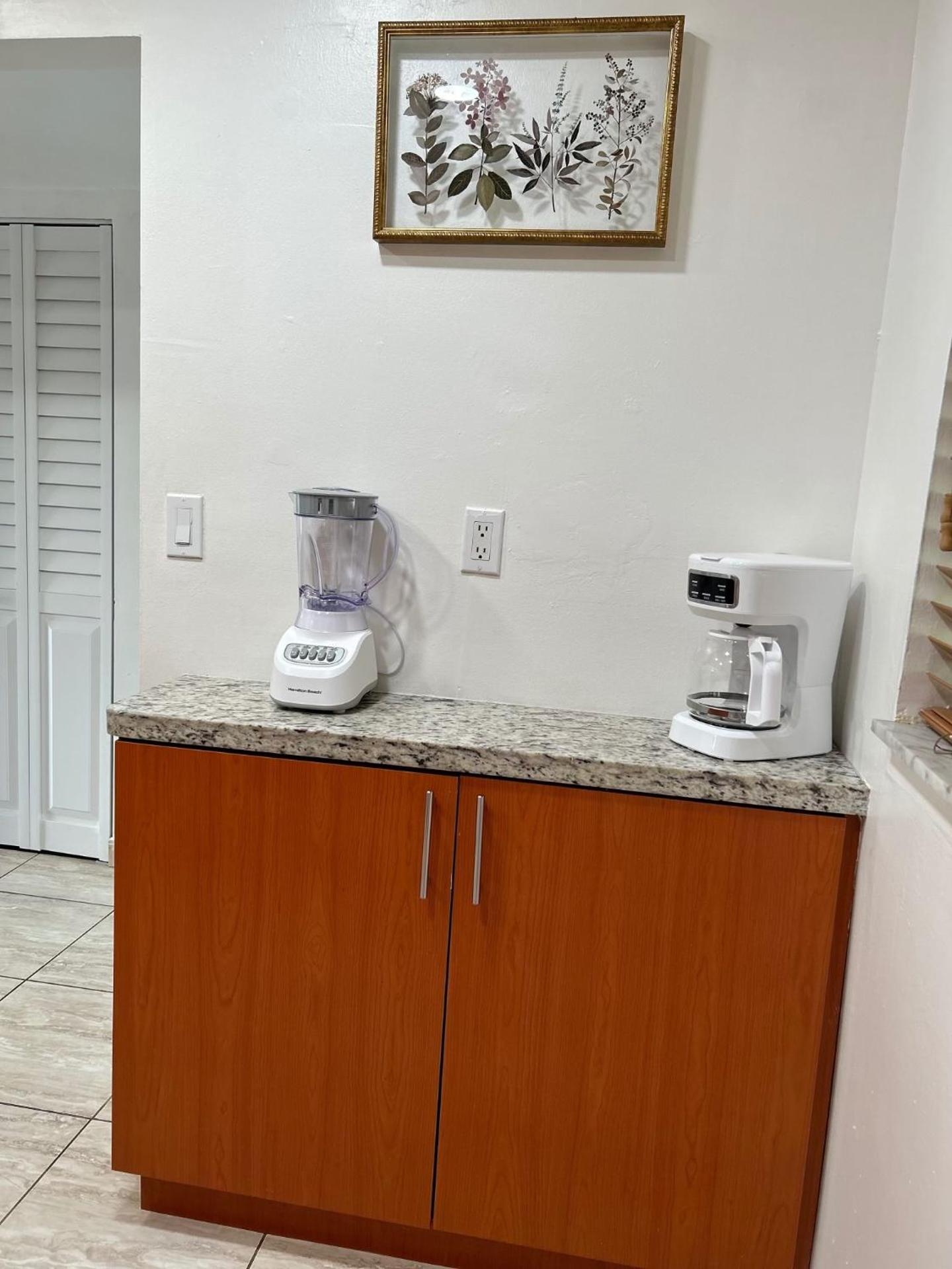 Beautiful apartment with very elegant colonial decoration