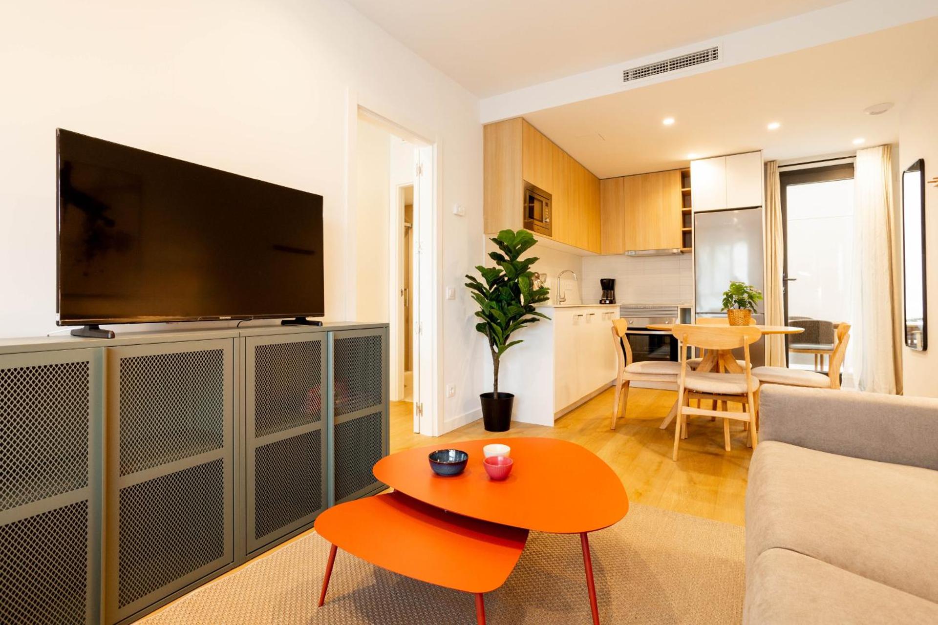 Communal lounge/ TV room