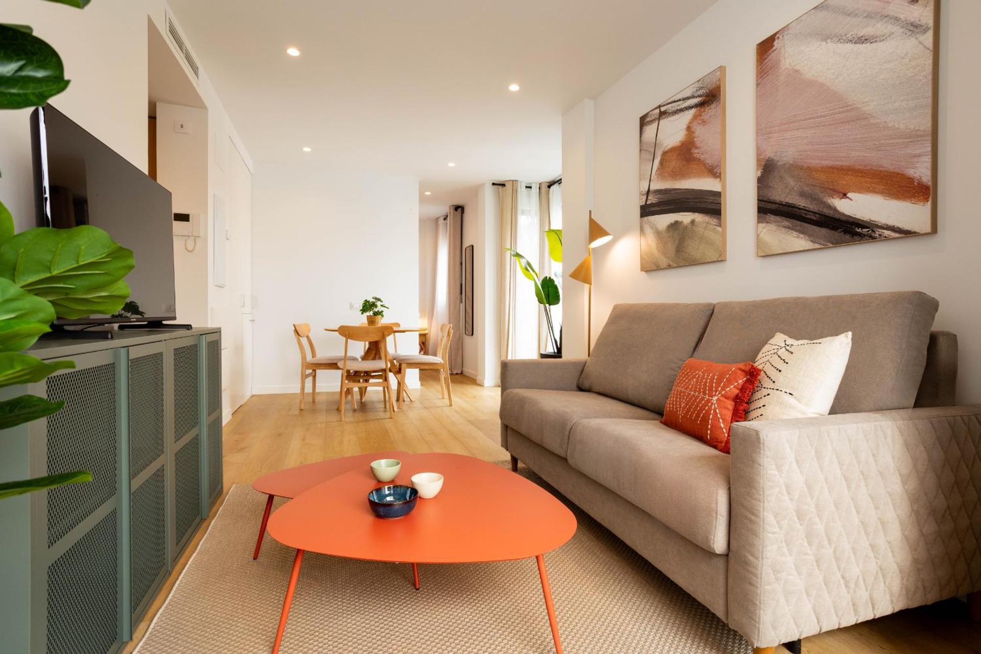 Communal lounge/ TV room