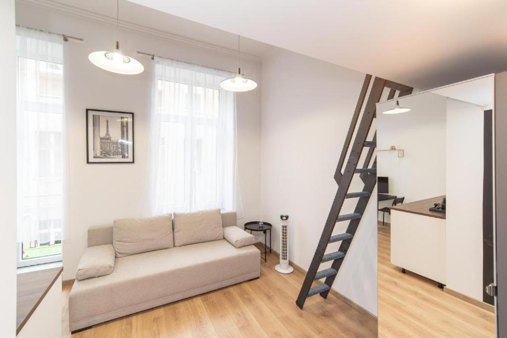 VIPoL Amartamenty Biznesowe