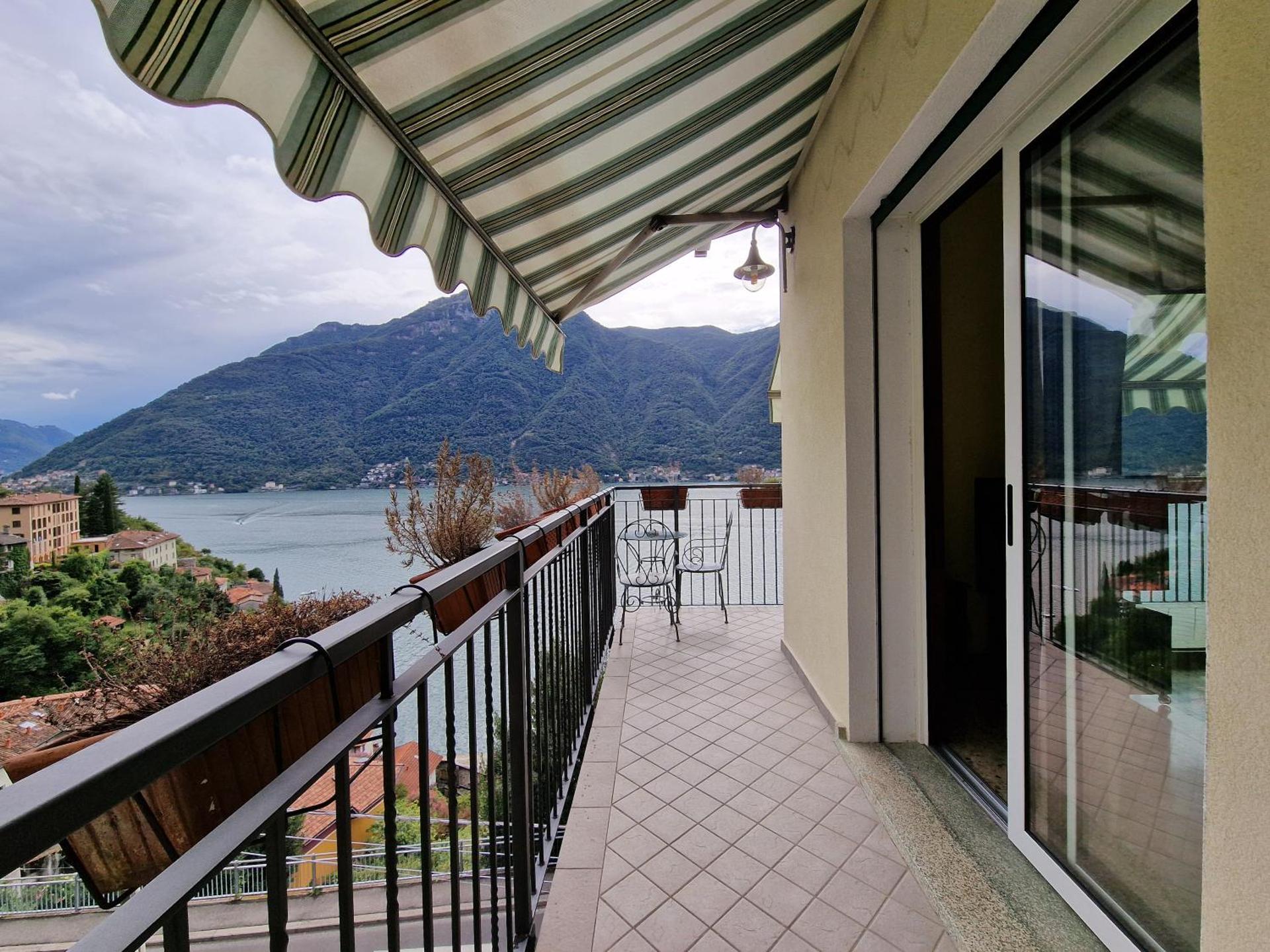 Casa vacanze Flora con vista lago