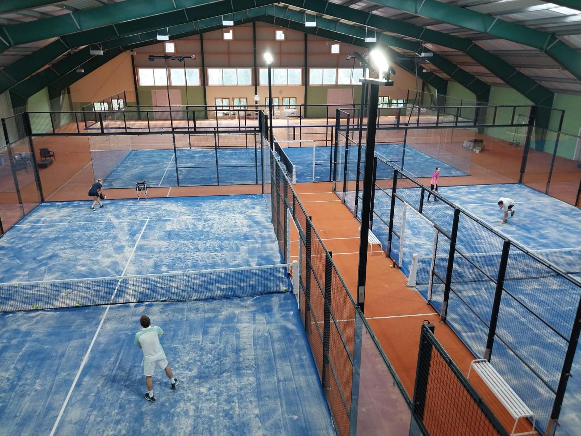 Tennis court