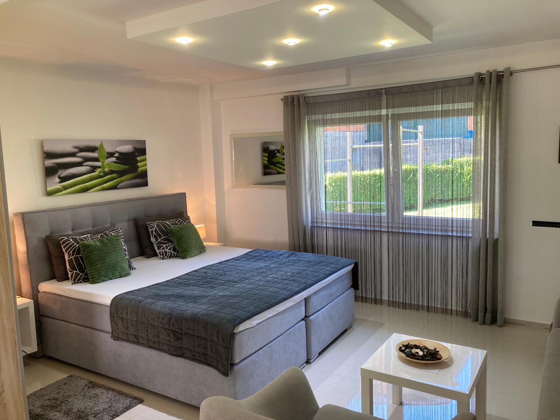 Apartman SONAS with free private parking