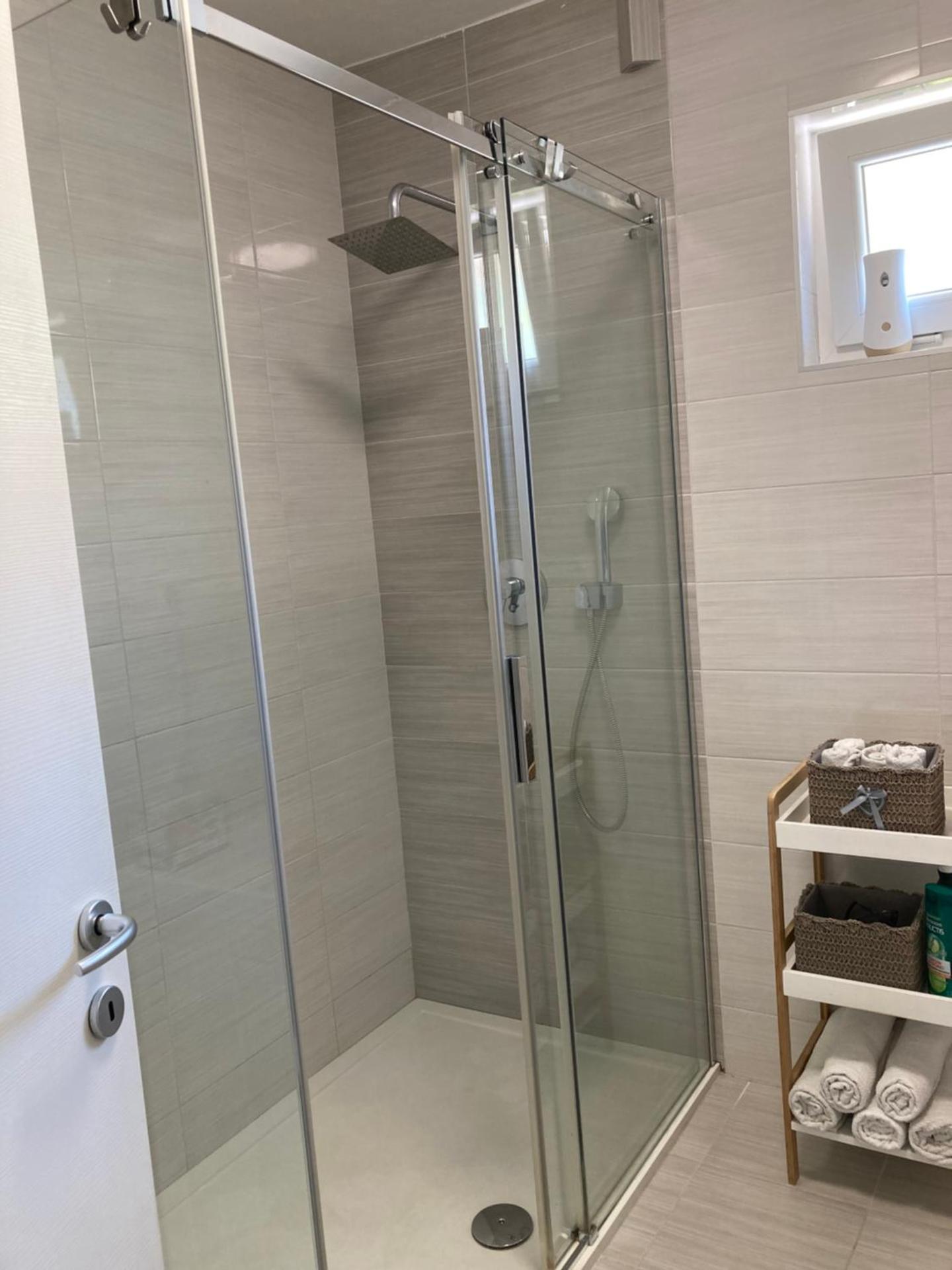 Apartman SONAS with free private parking