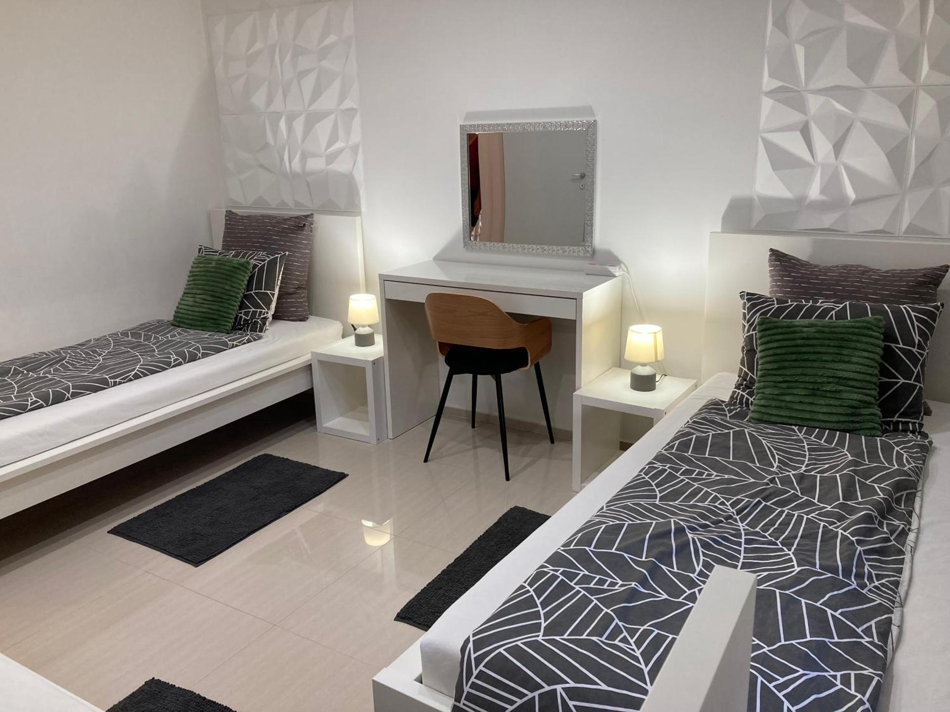 Apartman SONAS with free private parking