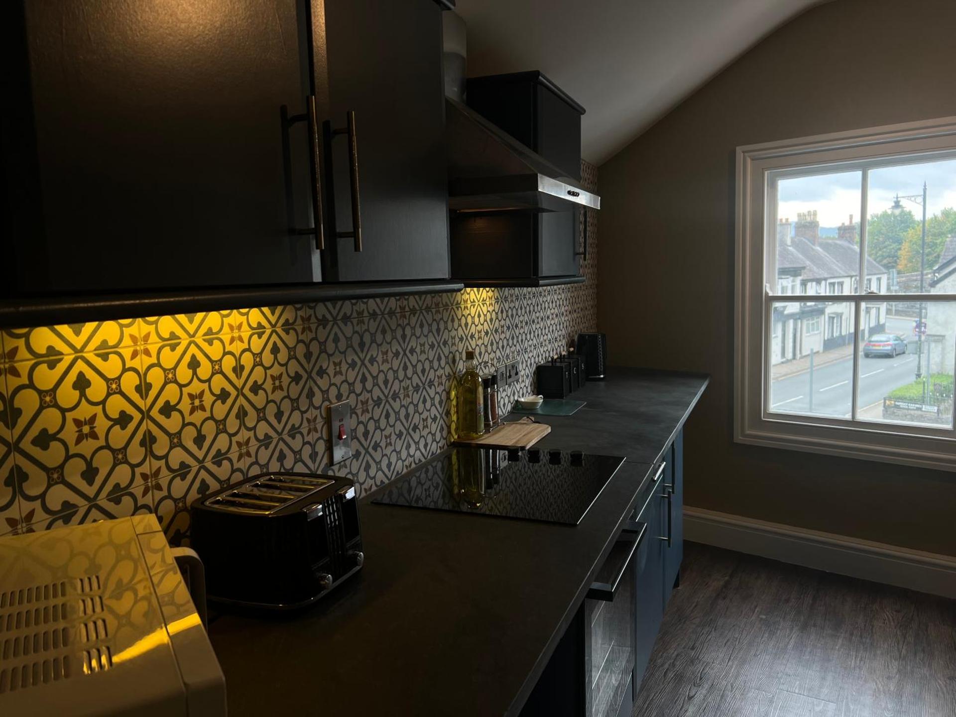 Kitchen or kitchenette