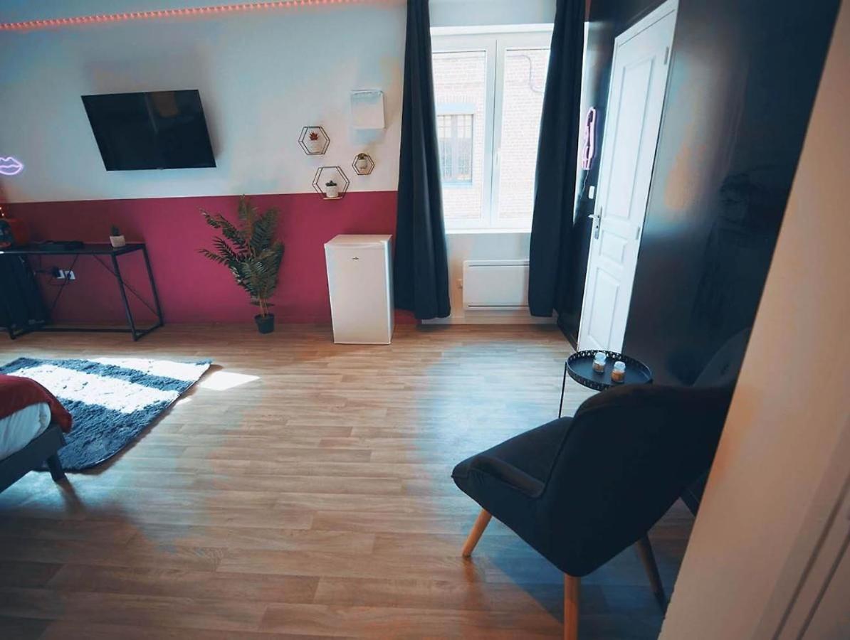 Suite ROMANTICA Balnéo - Olympe Suites & Spa Lille, Croix, Roubaix