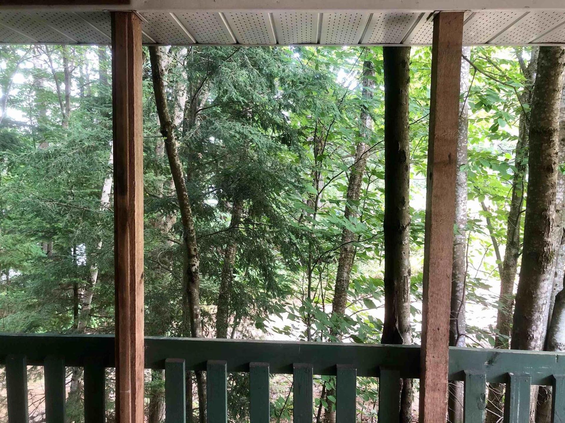 High Falls Bay Cottages, Camping & Waterpark