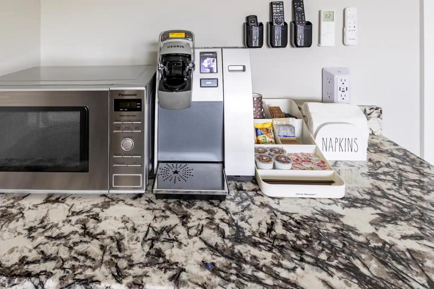 Coffee/tea facilities