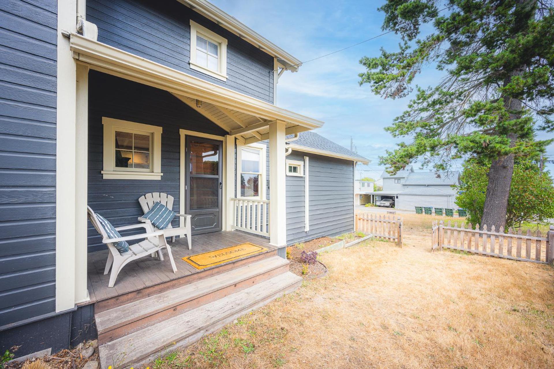 Peabody House - 1920s Cottage