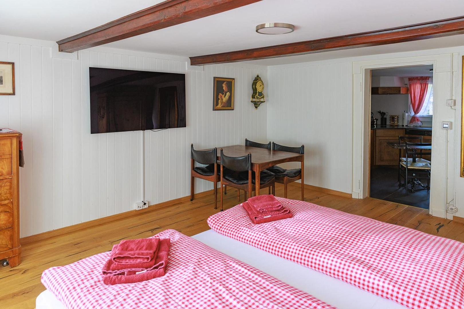 Charming Alpine Retreat, 15 min to ski resort