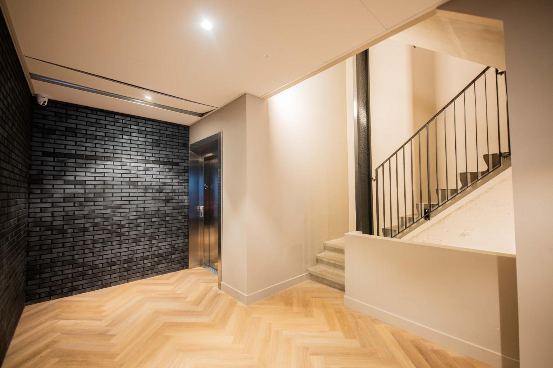 Alphabet Apartments - Kerkstraat 71