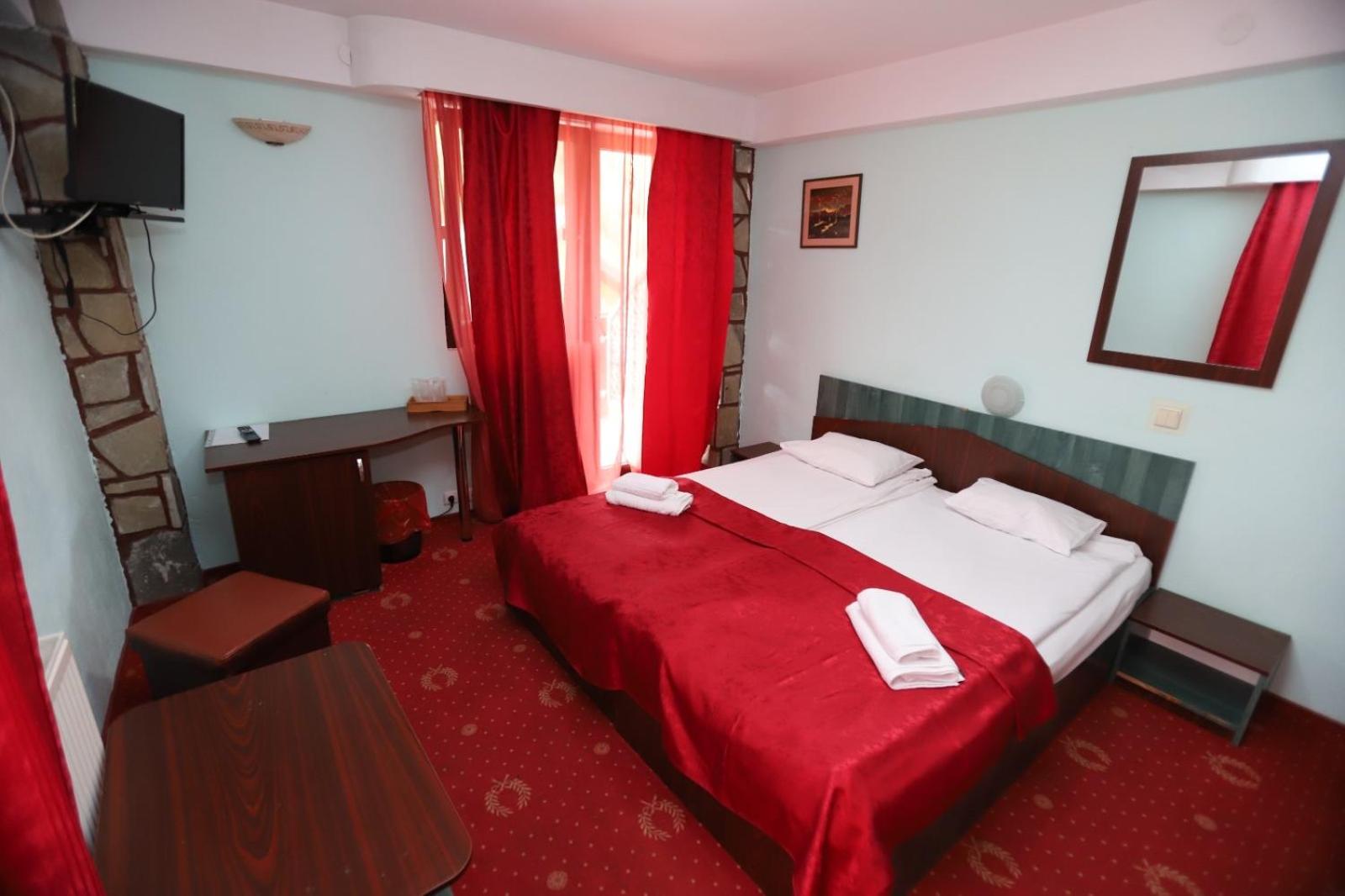 Restaurant Casa Nicolenco Azuga by Genco