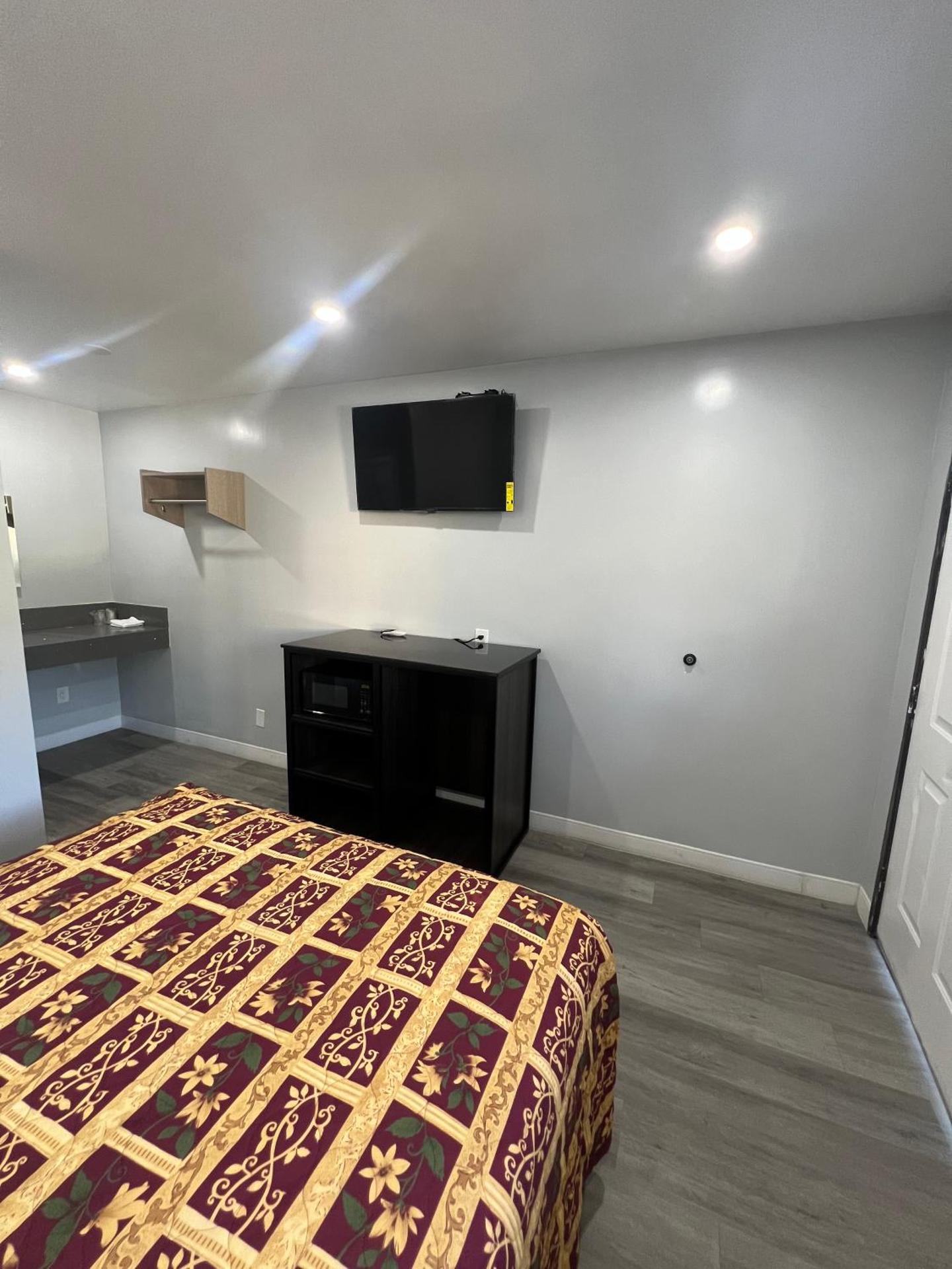 Eastsider Motel -Downtown LA New Rooms