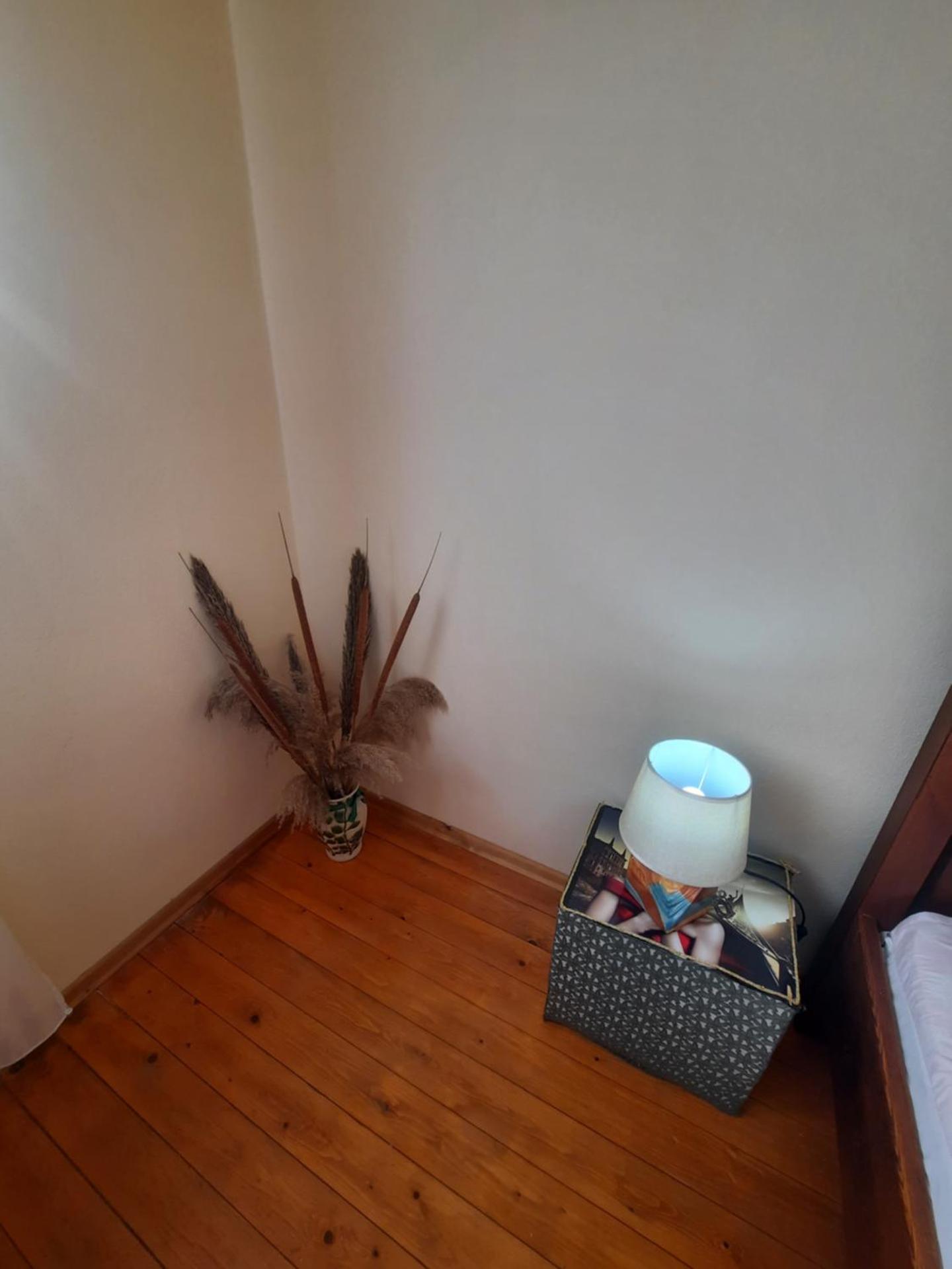 Standard Twin Room with Mountain View