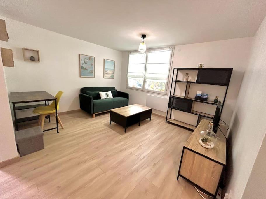 Appartement Indépendant, tout confort avec terrasse