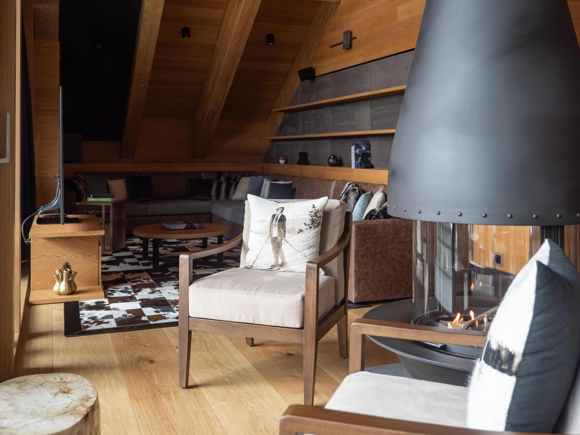 Photo of the whole room