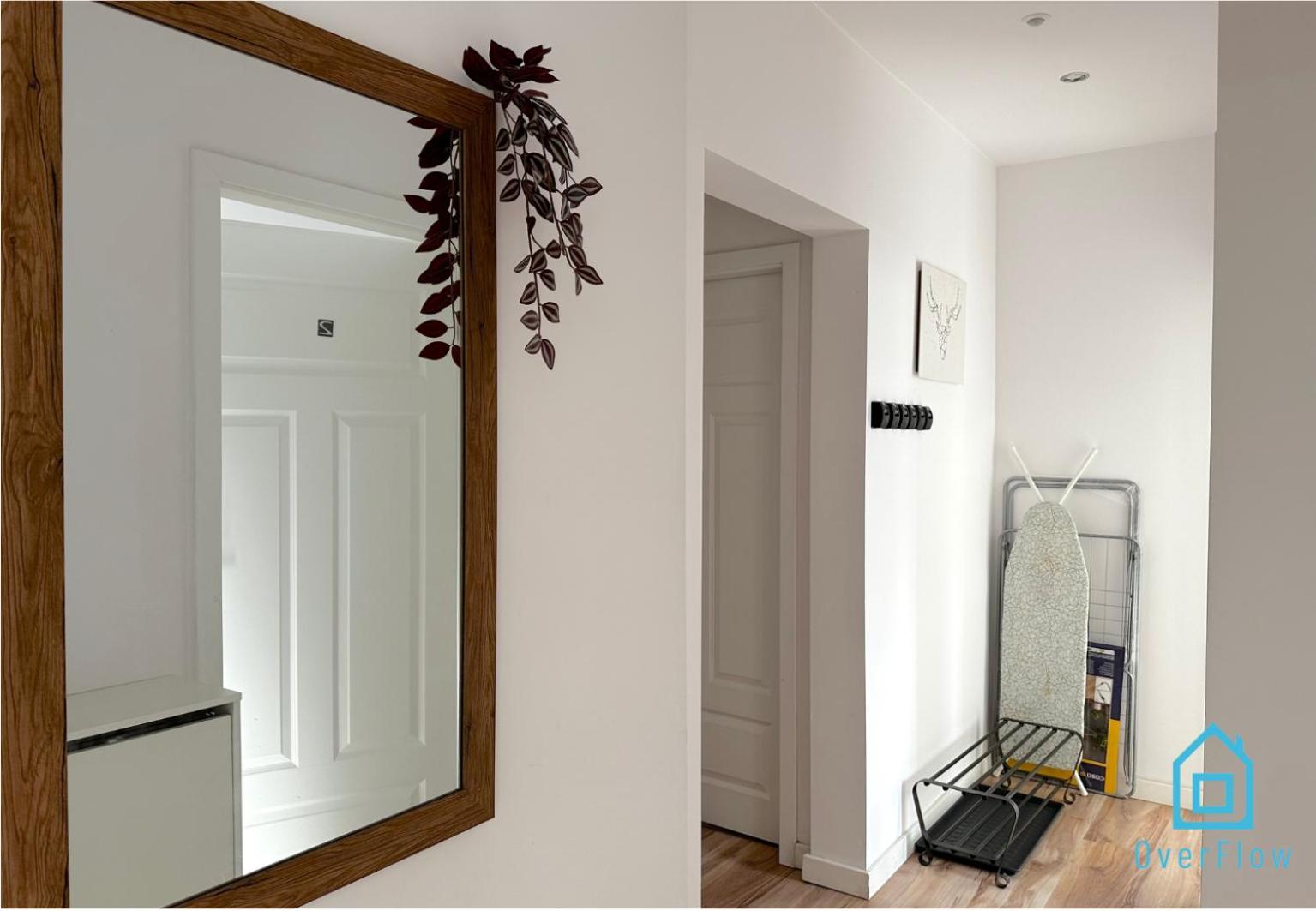 August Room - Peaceful Retreat, 10 Minutes to Gdańsk Old Town & Seaside