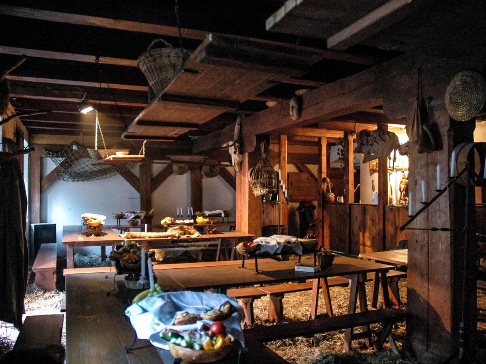 Restaurant/places to eat