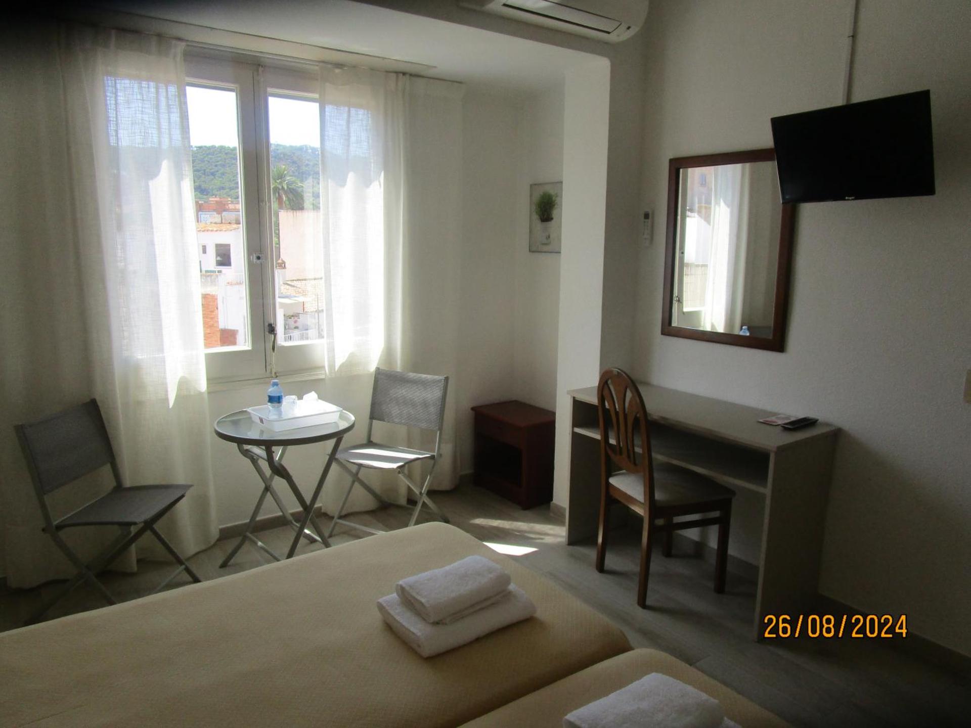 Comfort Double or Twin Room