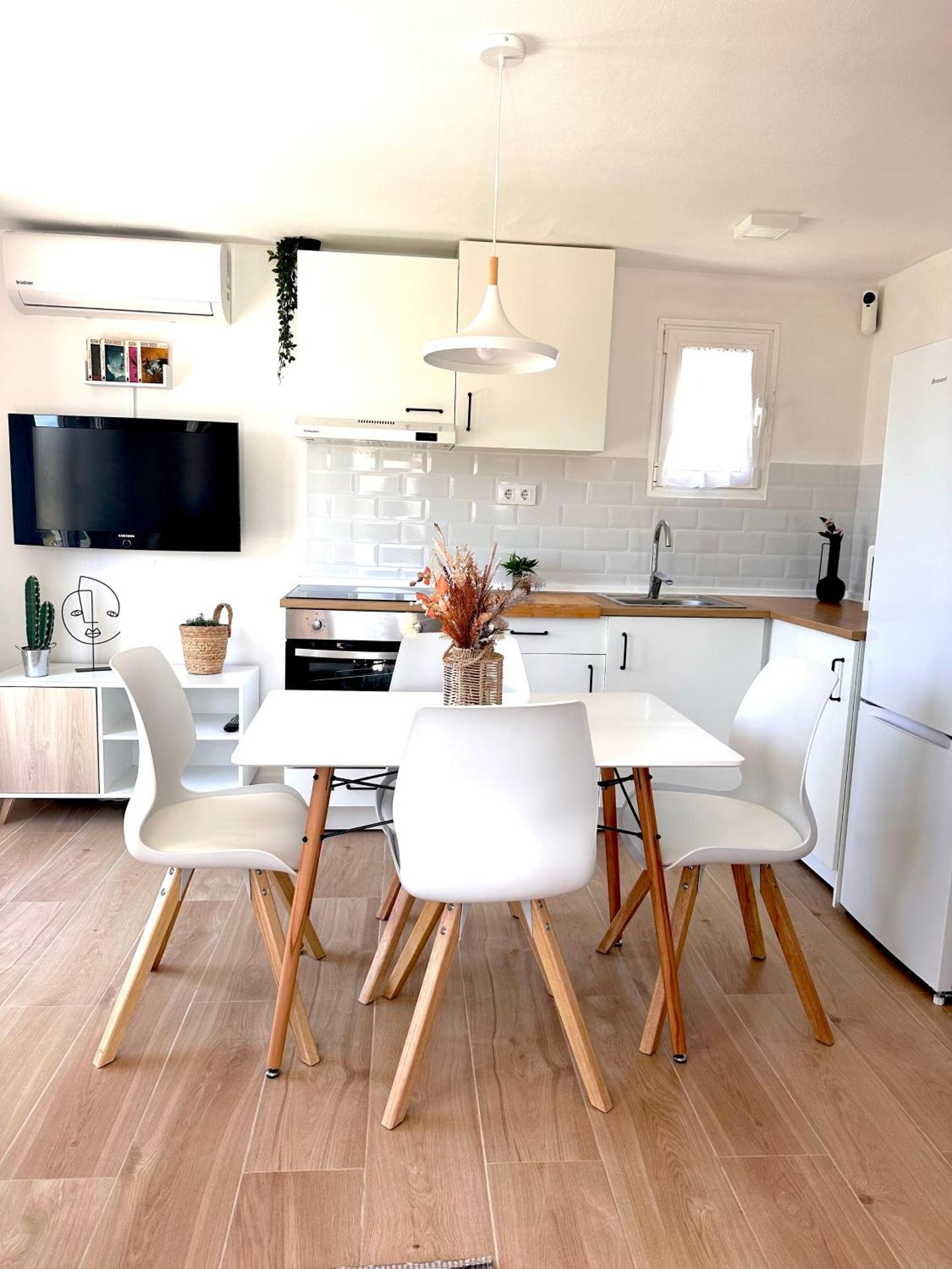 Vistas al mar en primera linea