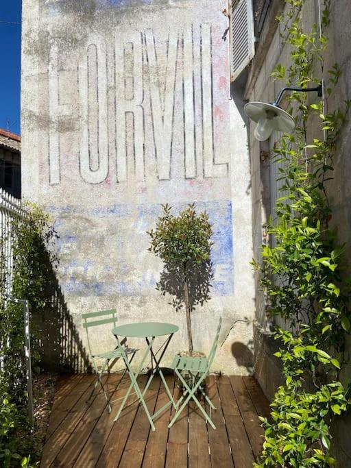 Studio avec terrasse