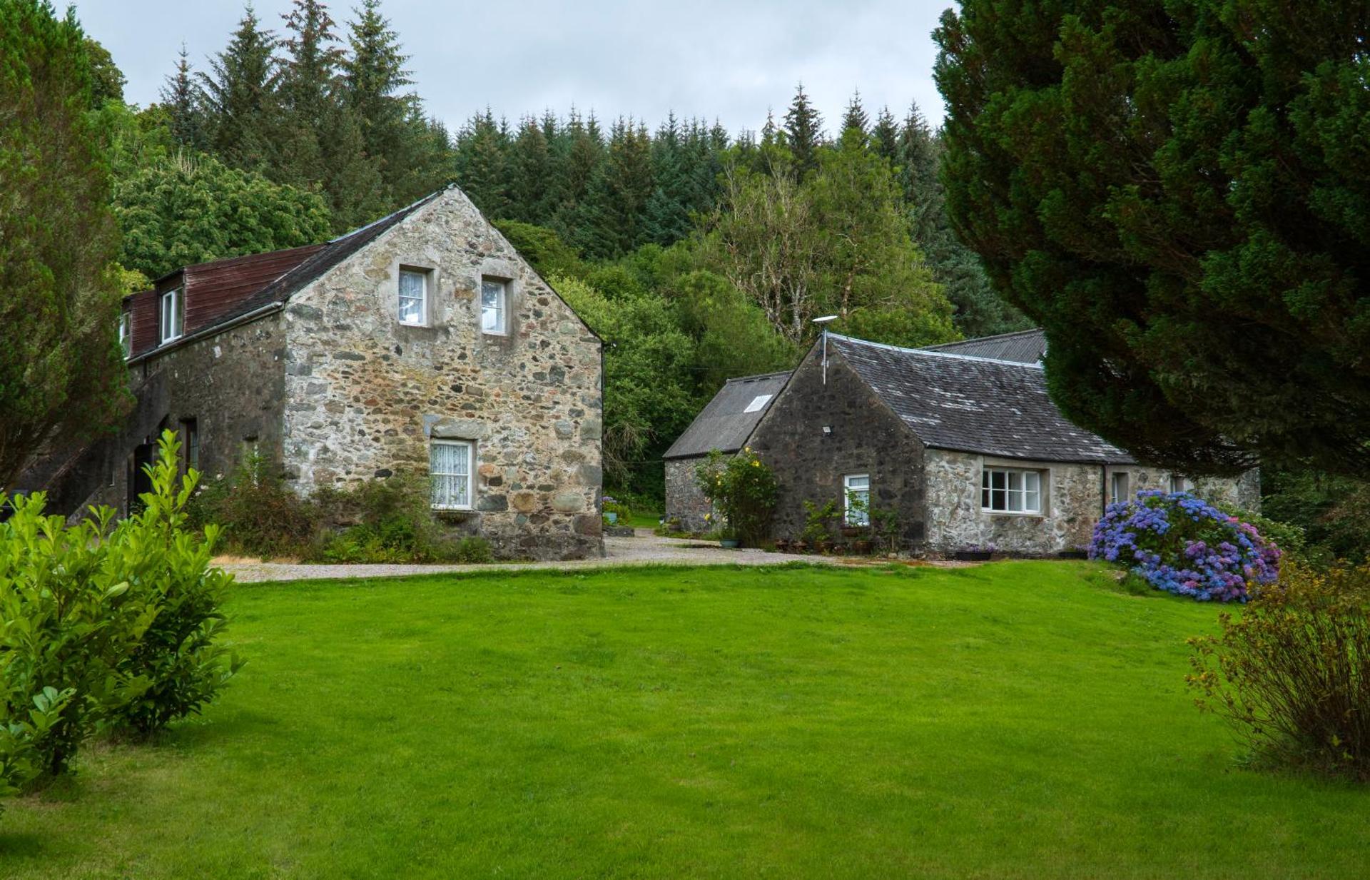 Killean Farmhouse Cottages