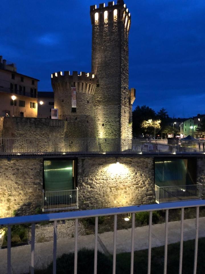 "CASA ROSI" Tel trequattrozero trentatre tredici seiquattrouno