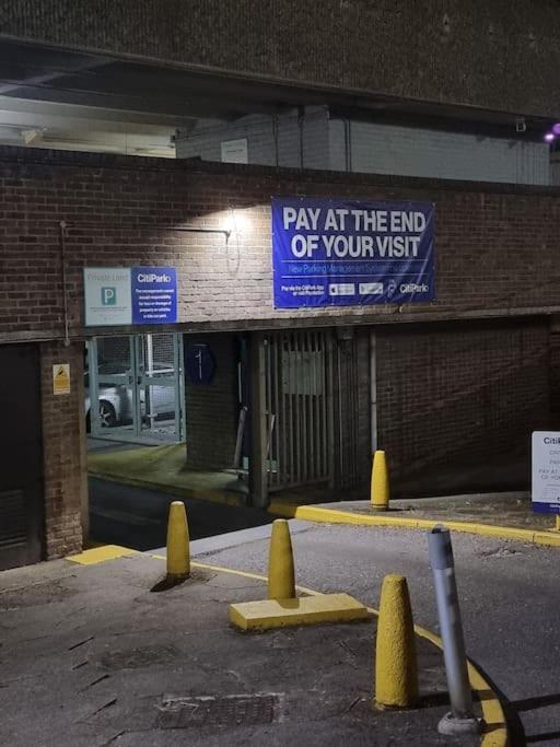 Uniq 3 Bedroom House in central Watford ,15min to London Euston , close to Harry Potter