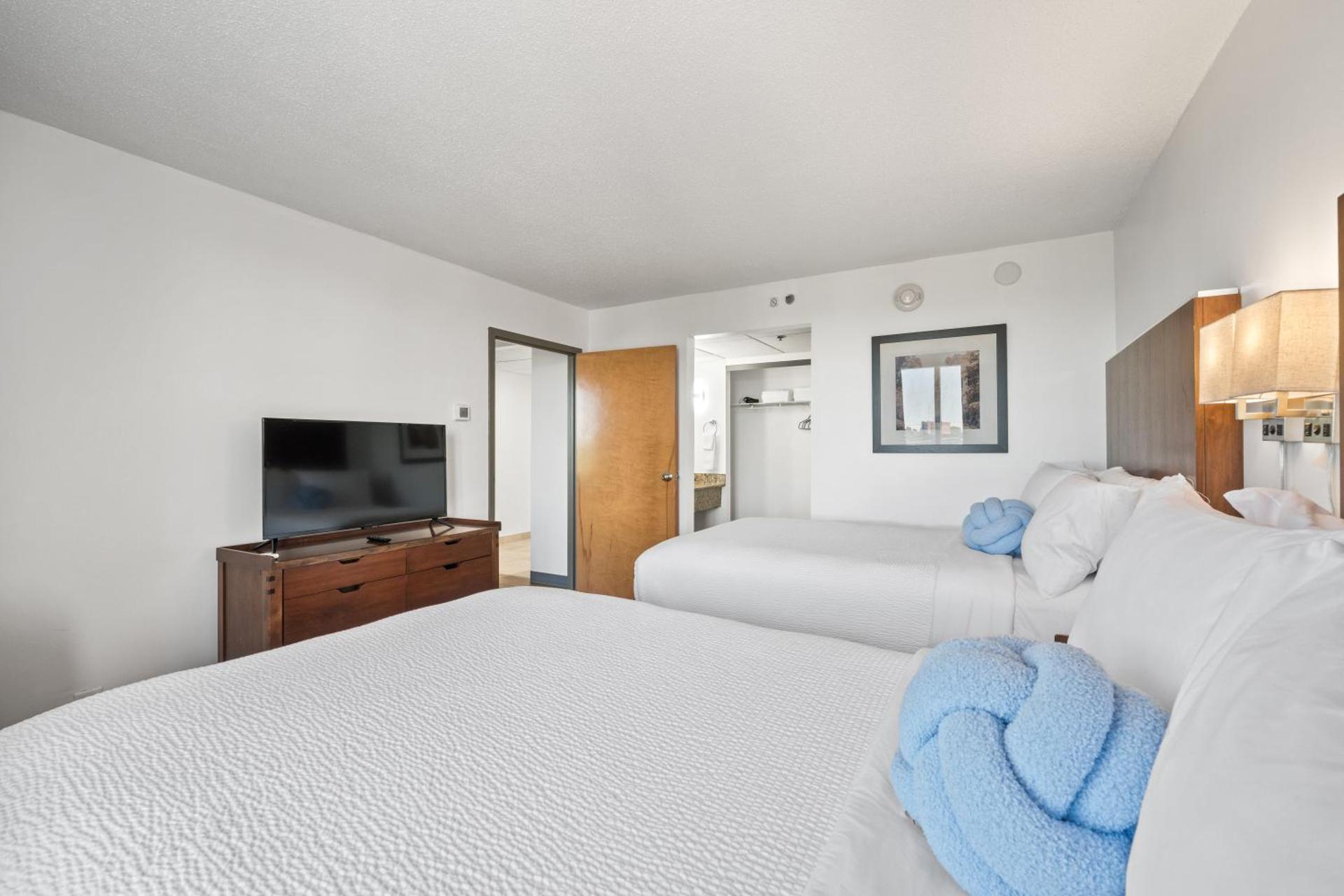 315 LoSo Hotel Airport