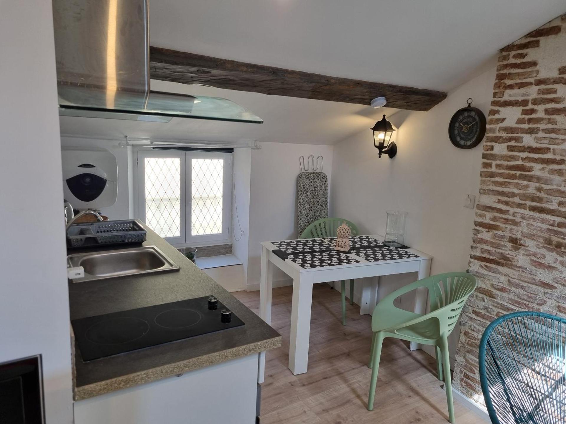 Le Studio du Docteur Privey - Free & secure Park Bike -3mn Autoroute