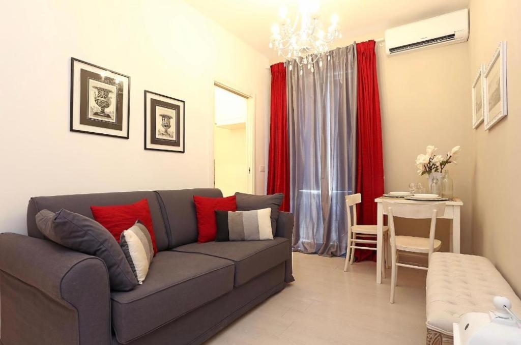 Apartment with City View