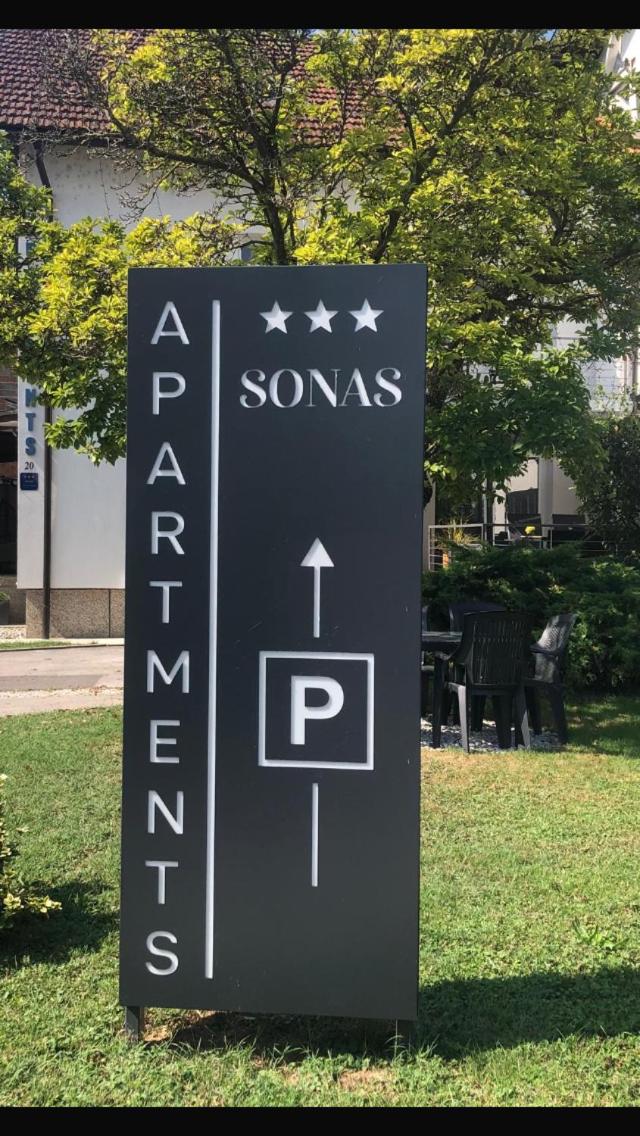 Apartman SONAS with free private parking