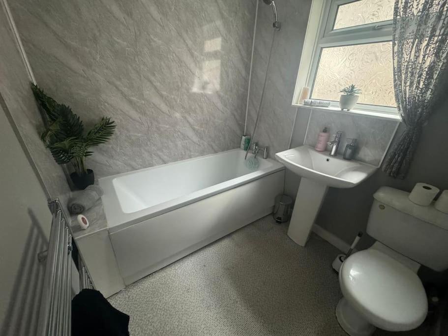 Lonsdale Terrace - 3 Bedrooms - Sleeps 6